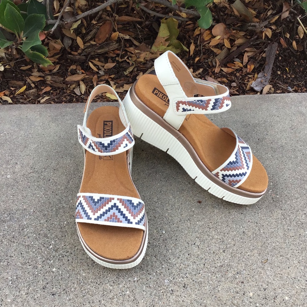 Pikolinos White Aztec Pattern Platform Sandal - Women